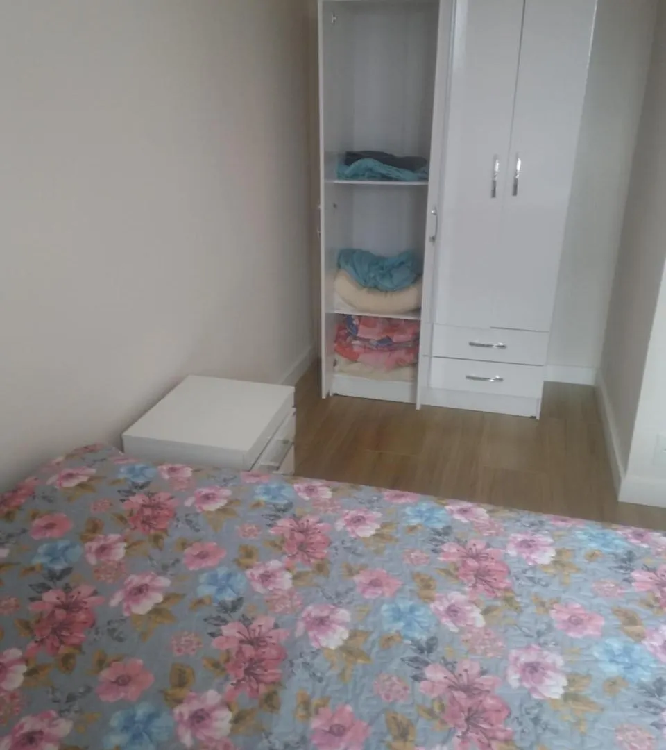 Quarto próximo a Congonhas Apartamento São Paulo 0*,